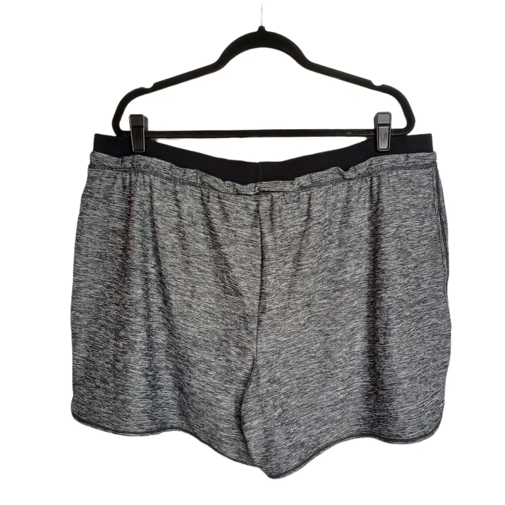 IDEOLOGY WOMAN Gray Marled Print Black Waistband Athletic Shorts 2X